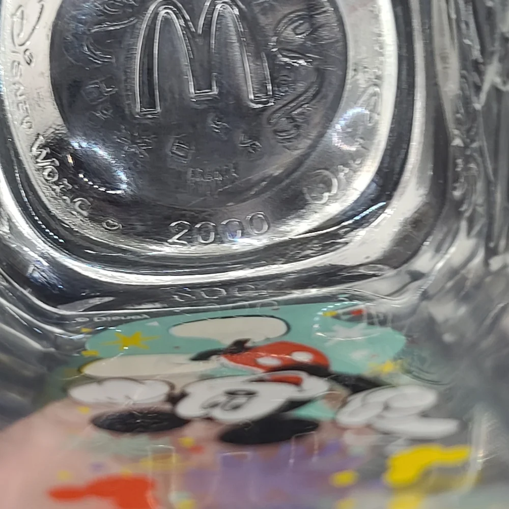 2000 Walt Disney World/ McDonald's Celebration Glasses. - Picture 13 of 16